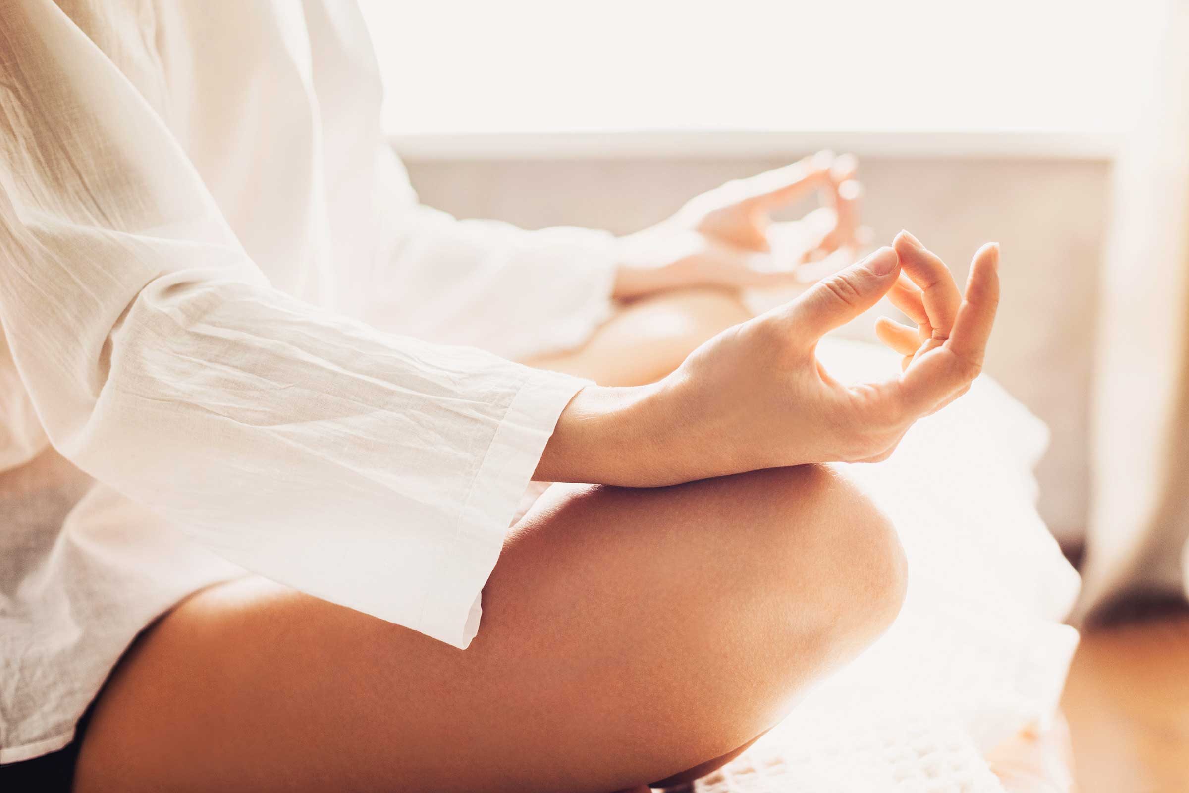 things_succesful_people_do_every_morning_time_meditation