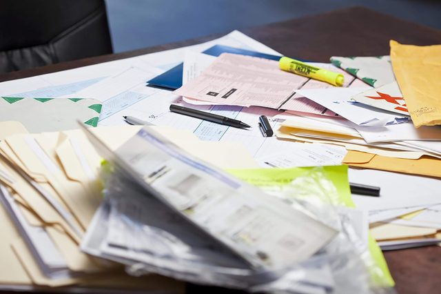 clutter