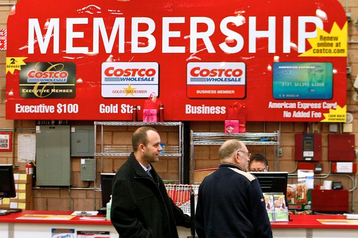 Earns Costco, Glendale, USA