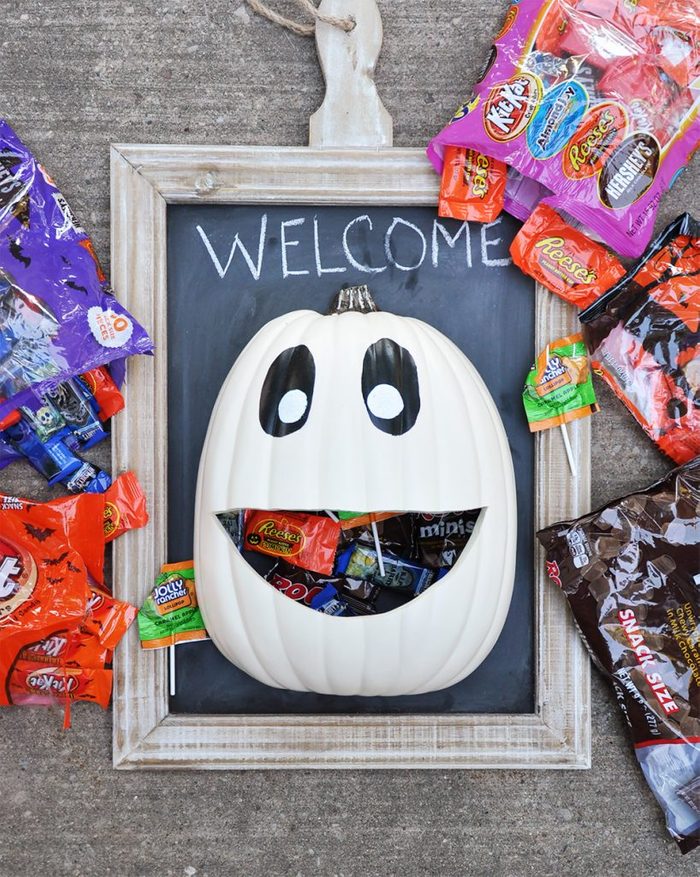 candy door hanger