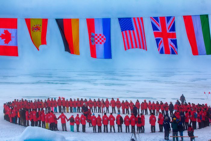A different kind of circle of latitude at the North Pole