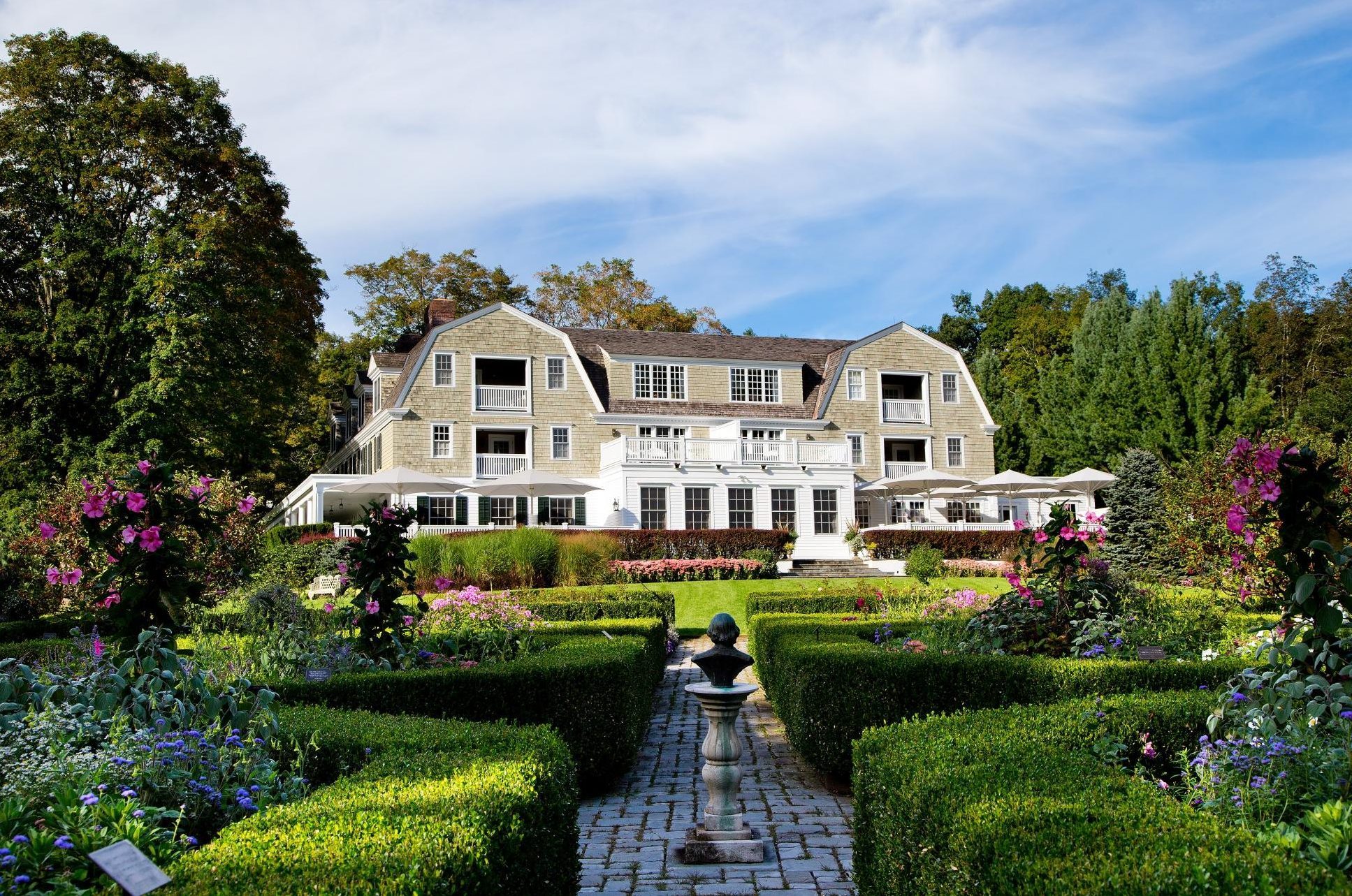 The Mayflower Inn