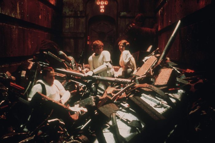 the trash compactor scene - Mark Hamill, Harrison Ford, Carrie Fisher, Peter Mayhew Star Wars Episode IV - A New Hope - 1977