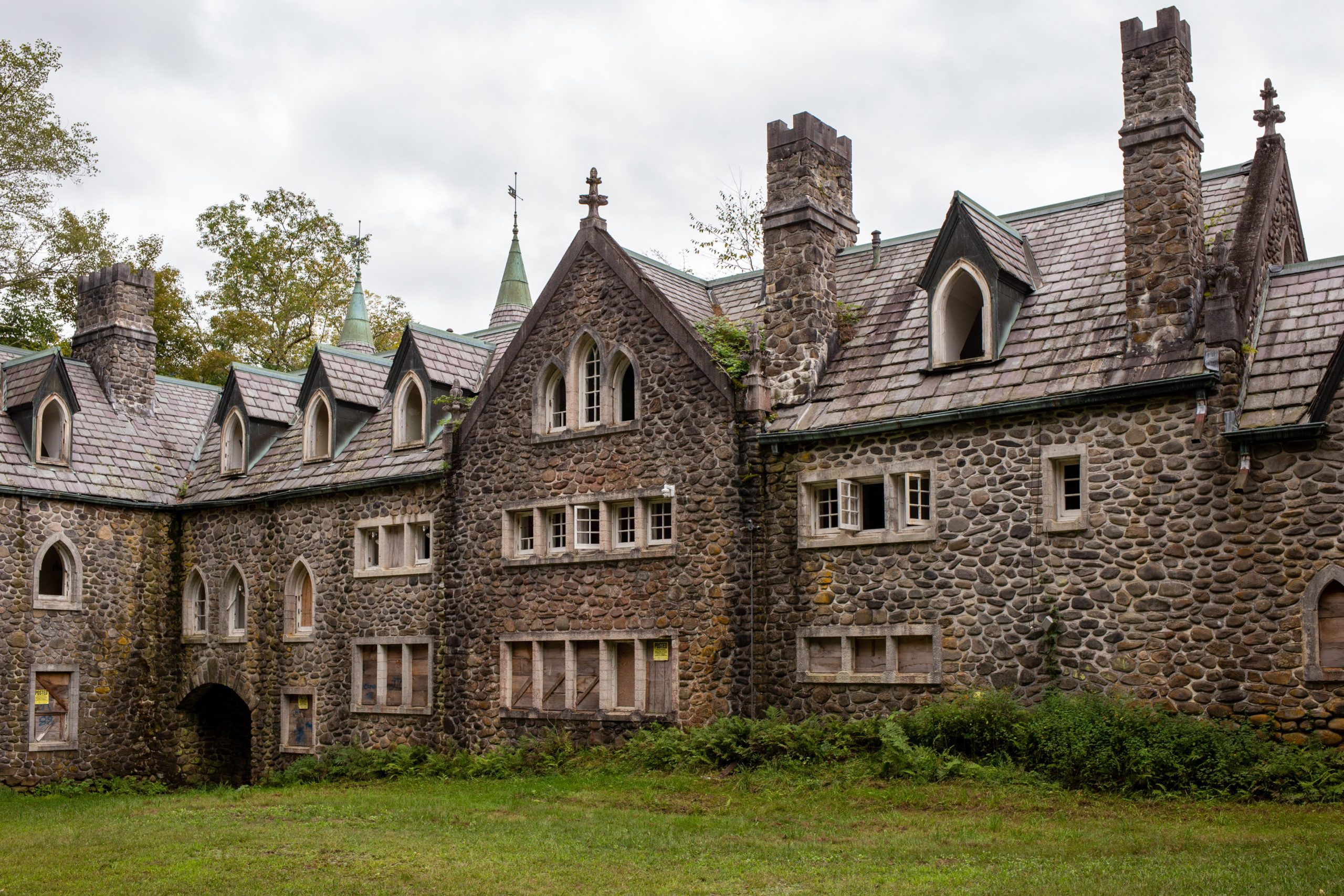 Dundas Castle — Roscoe, NY