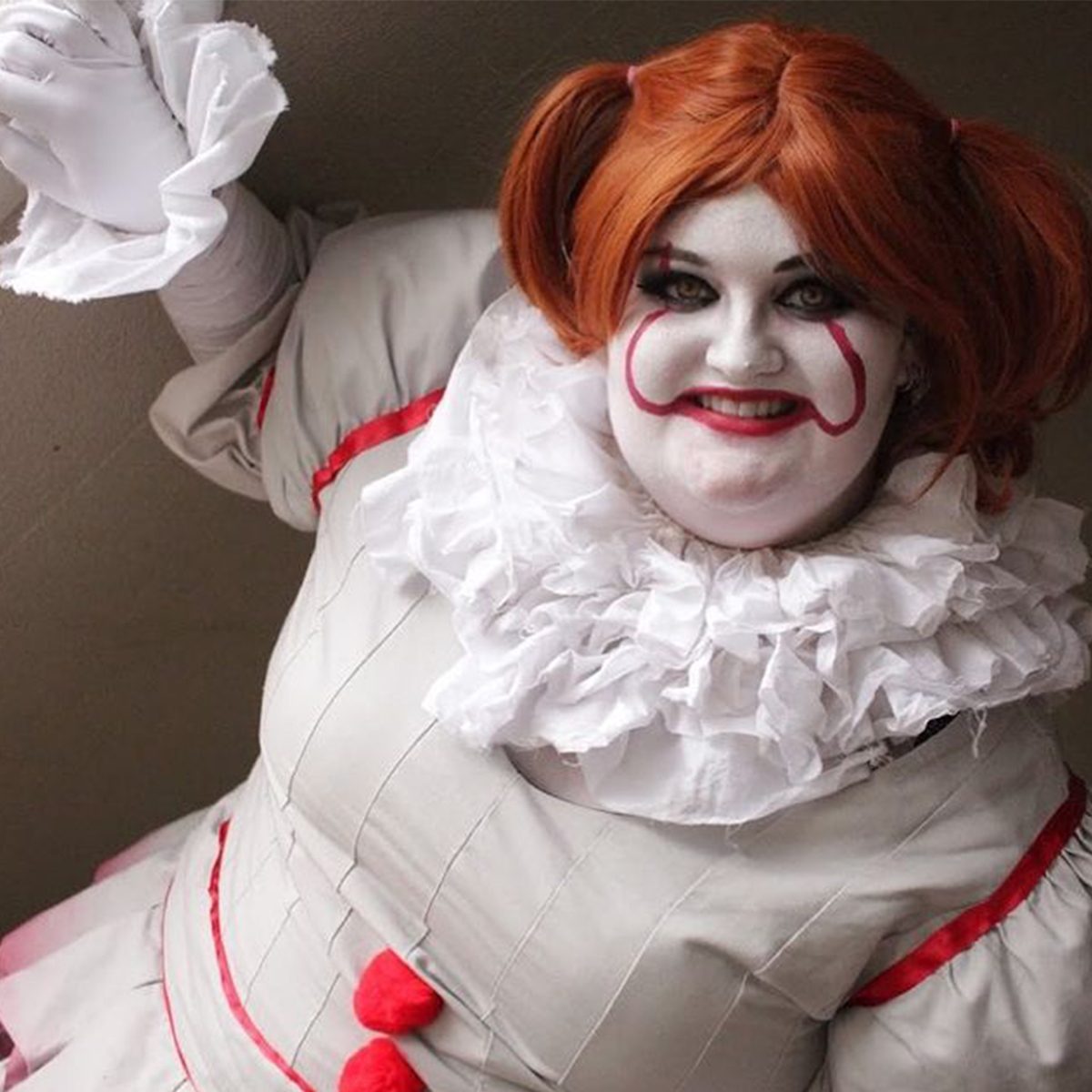 Pennywise The Clown Halloween Makeup 