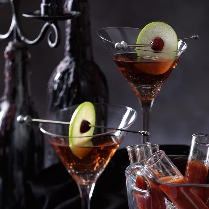 candy apple martini