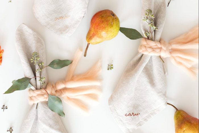 Napkins embroidered 