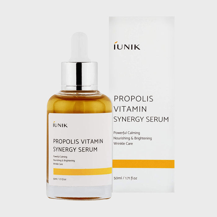 Serum bottle with dropper, alongside its box, labeled 