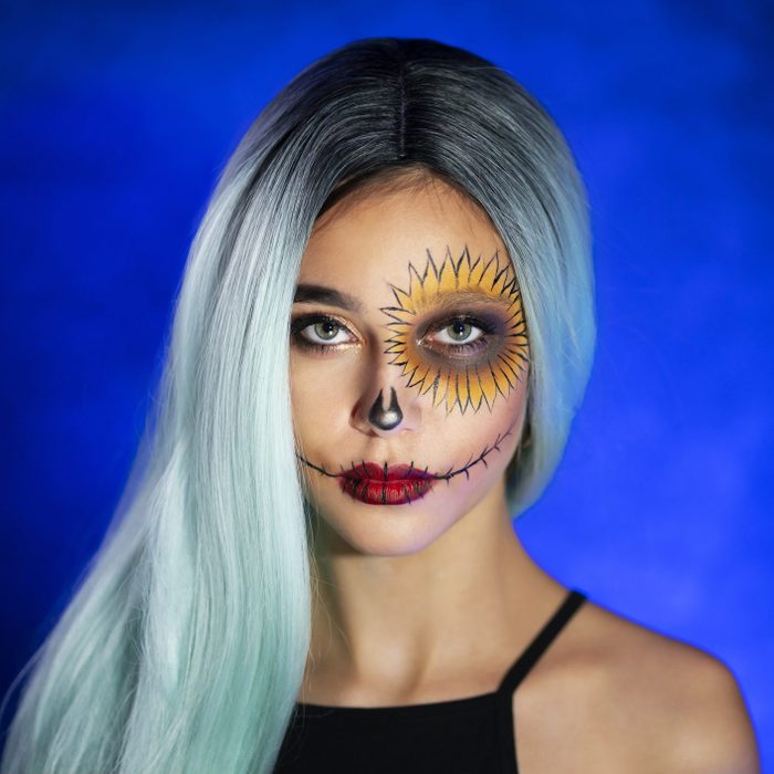 Sunflower facepaint for halloween costume