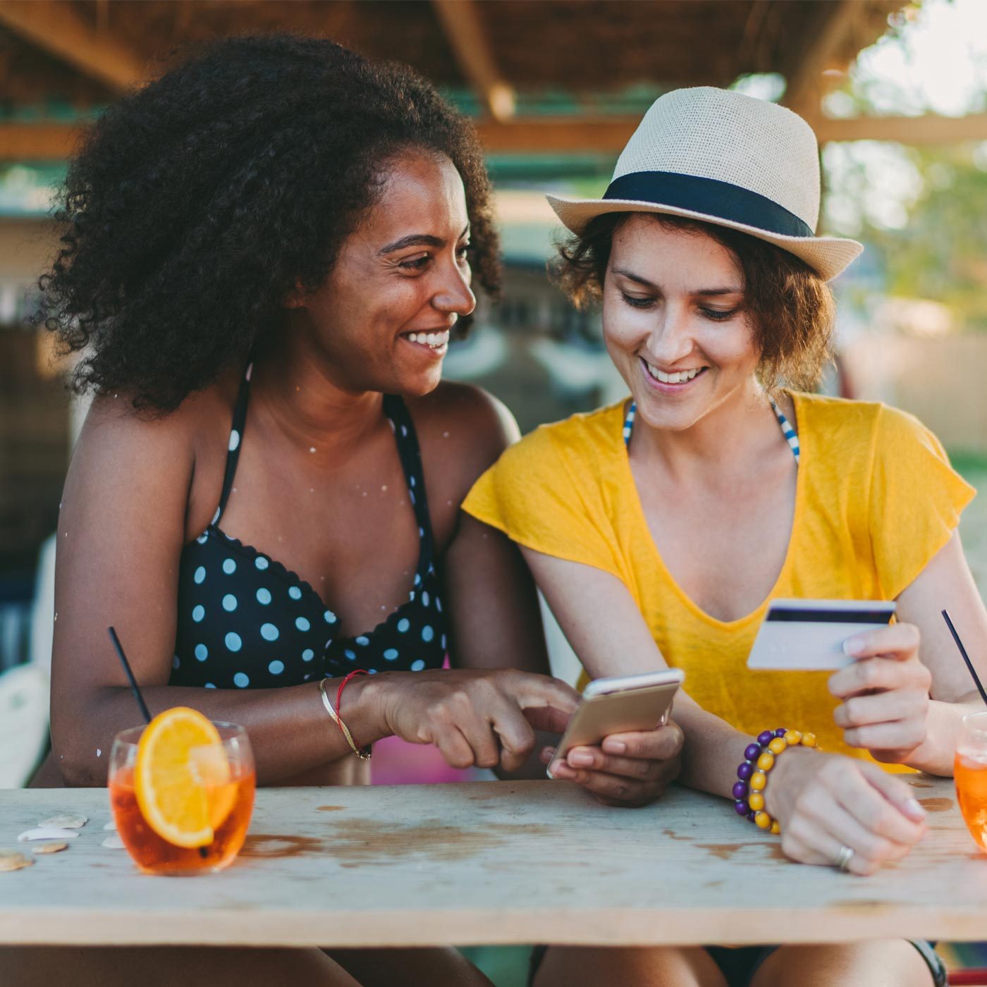 10 Best Travel Credit Cards for Earning Perks and Saving Money on Your 2024 Vacation