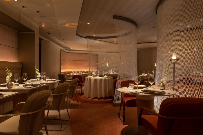 dinning room on celebrity cruise