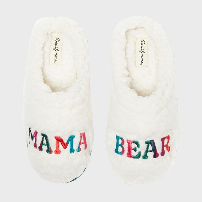 White slippers display 