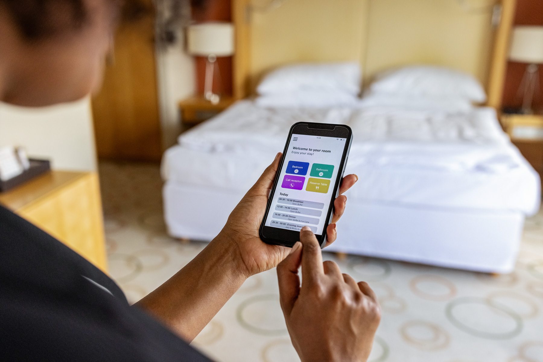 17 Polite Habits Hotel Workers Actually Dislike—and What To Do Instead