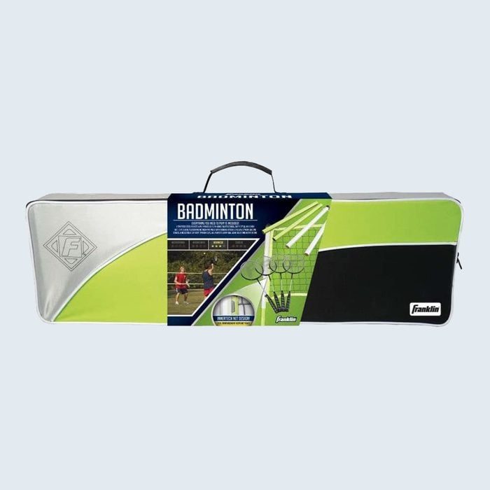 Carrying case displays badminton set with image of players; packaging features â€œBADMINTONâ€ and â€œFranklinâ€ branding against a green and black background.