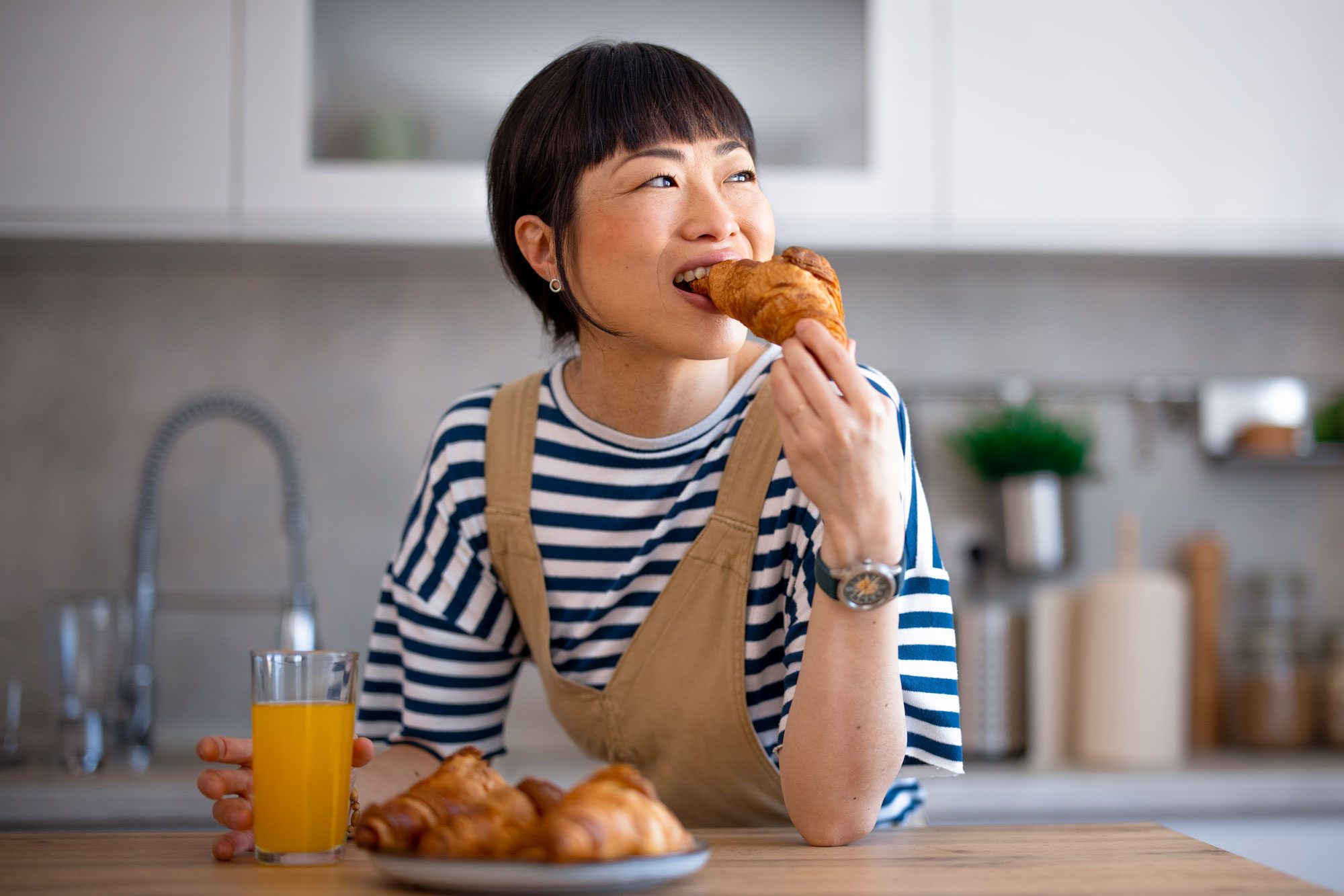 Are You Eating Croissants the Wrong Way? According to an Etiquette Expert, You Might Be