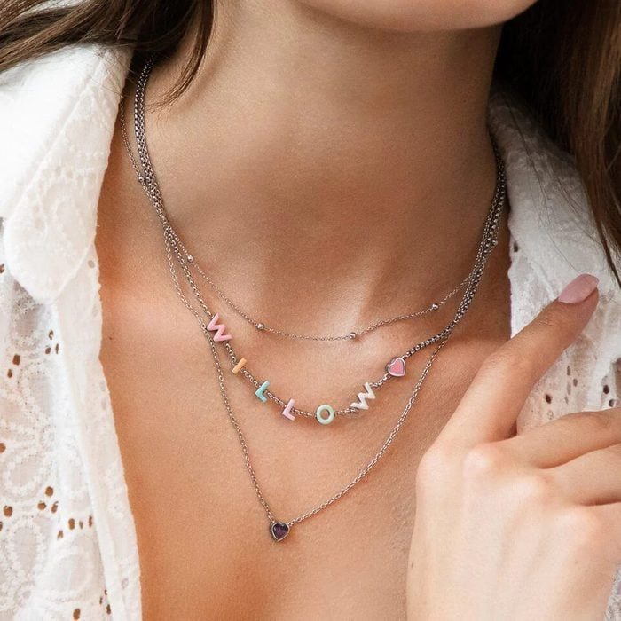 Necklace displays 