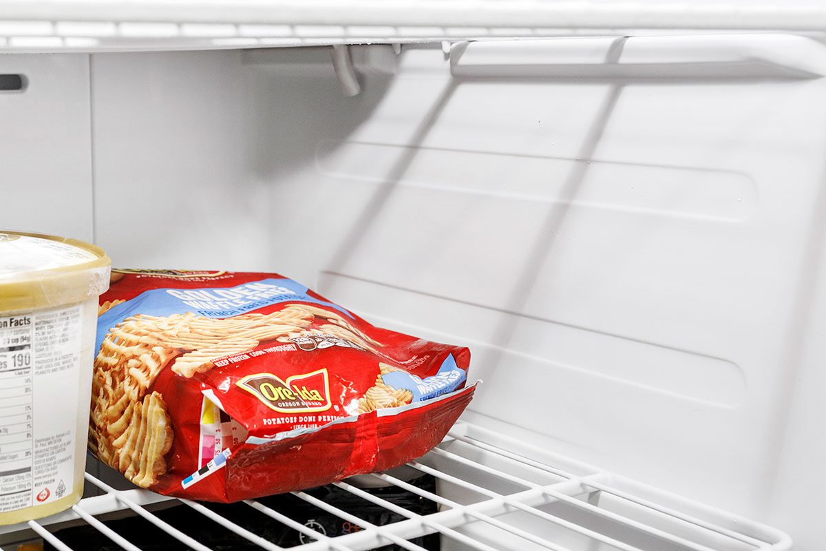 Closeup of side ridges in the freezer